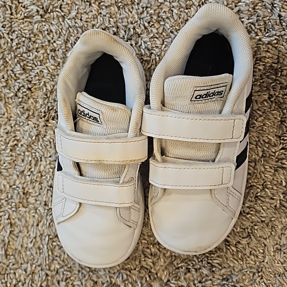 Adidas kids grand court 9k - Picture 3 of 3